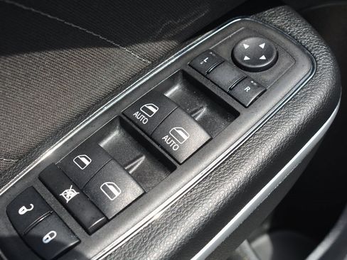 Used 2023 Dodge Charger GT image 8