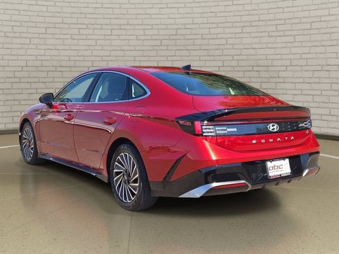 Used 2025 Hyundai Sonata SEL FWD image 7