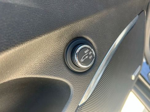 Used 2021 Buick Enclave Avenir w/ Avenir Technology Package FWD image 53