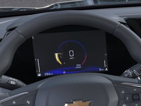 New 2025 Chevrolet Trax LT w/ Sunroof Package FWD image 18