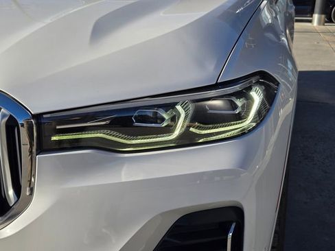 Used 2021 BMW X7 xDrive40i w/ Premium Package image 40