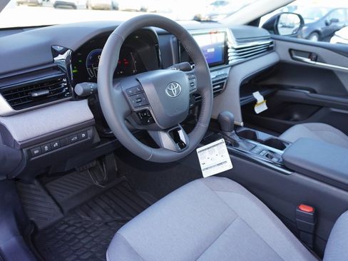 New 2026 Toyota Camry LE image 10