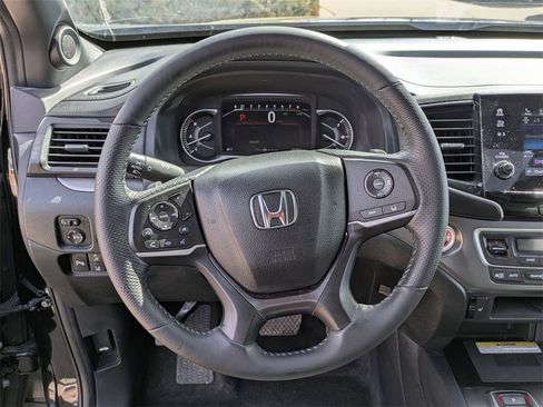 Used 2023 Honda Passport EX-L image 14
