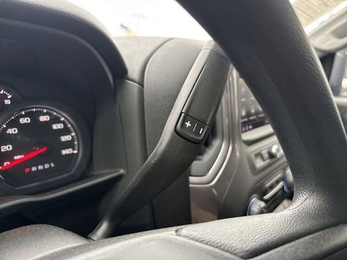 Used 2025 Chevrolet Silverado 2500 Custom w/ Custom Value Package image 21