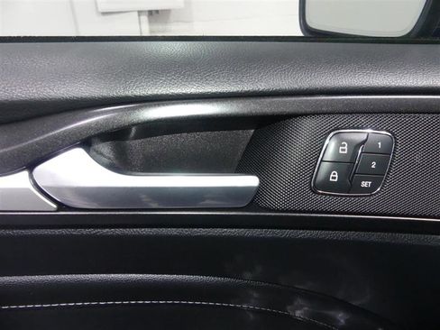 Used 2019 Ford Fusion Titanium image 20