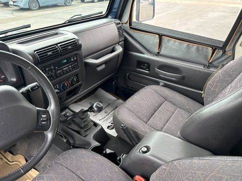 Used 2002 Jeep Wrangler Sport image 16
