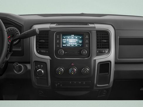 Used 2018 RAM 2500 Tradesman w/ Chrome Appearance Group image 13