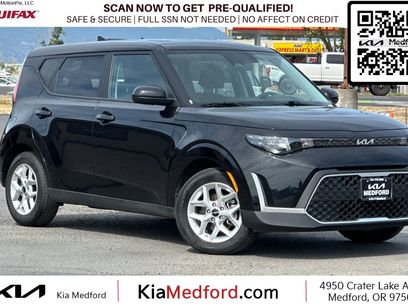 Used 2025 Kia Soul LX w/ LX Technology Package