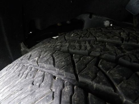 Used 2024 Ford F150 XLT w/ Equipment Group 303A High AWD/4WD image 10