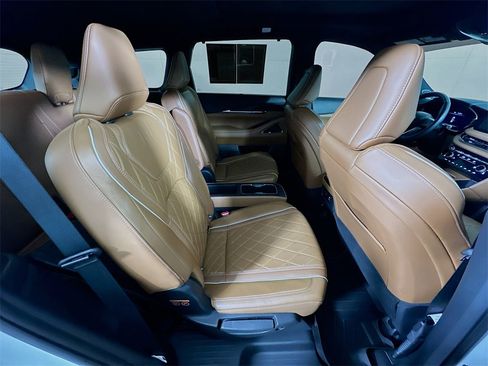 Used 2024 INFINITI QX60 Autograph image 11