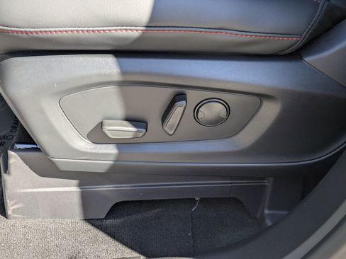 New 2026 Ford Explorer ST-Line w/ ST-Line Street Pack image 12