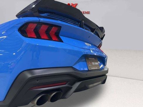 Used 2024 Ford Mustang GT RWD image 60