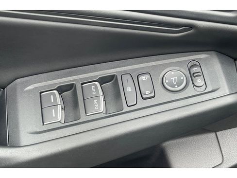 Certified 2025 Honda Accord EX-L image 12