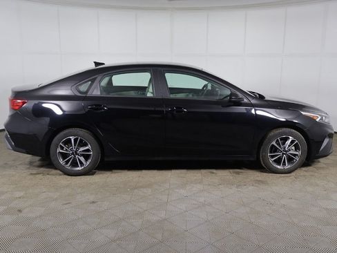 Used 2023 Kia Forte LXS FWD image 12