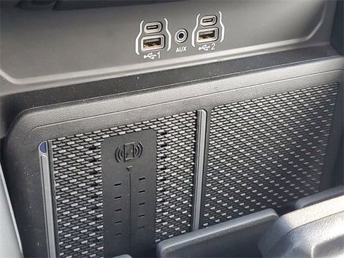 New 2026 RAM 1500 Laramie w/ Sport Appearance Package AWD/4WD image 29