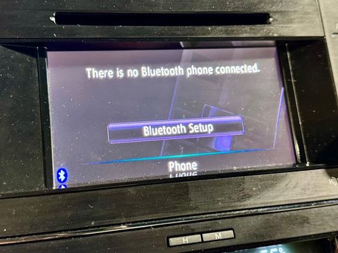 Used 2014 Toyota Avalon XLE image 20