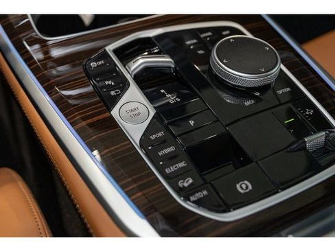 New 2026 BMW X5 xDrive50e w/ Premium Package AWD/4WD image 66