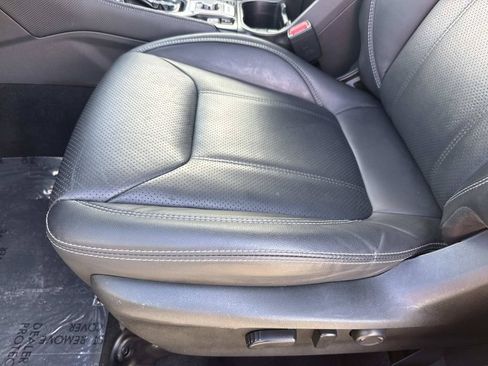 Used 2022 Subaru Forester Limited AWD/4WD image 25