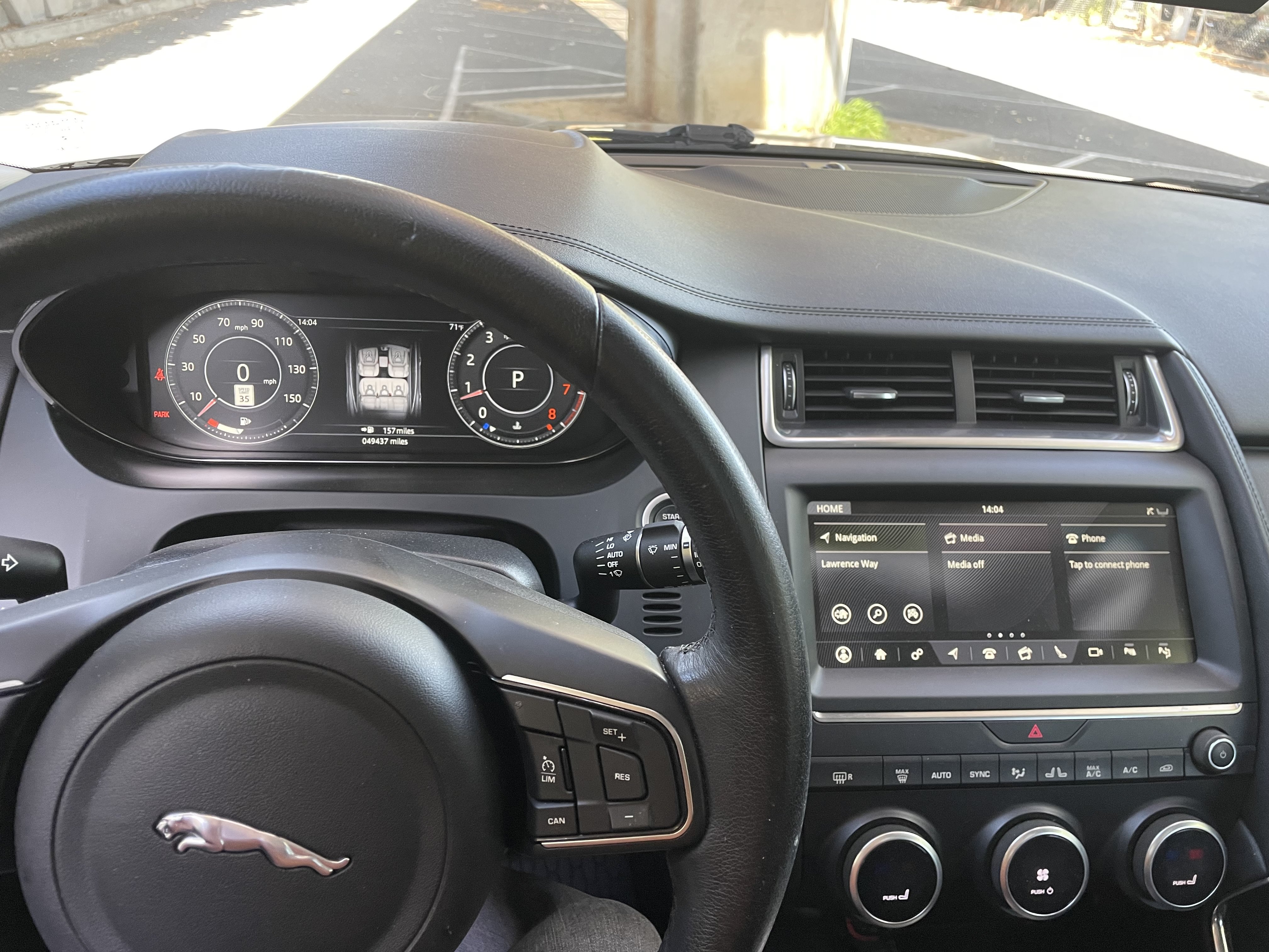 Used 2019 Jaguar E-PACE SE AWD/4WD image 11