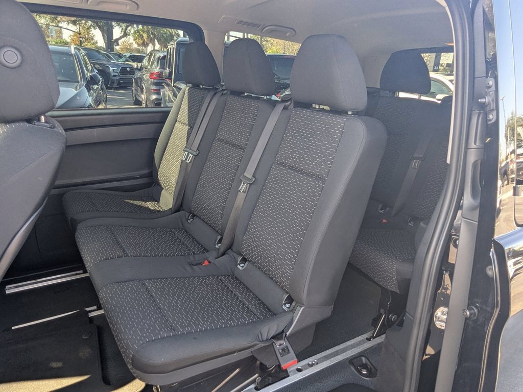 Used 2023 Mercedes-Benz Metris Passenger image 24