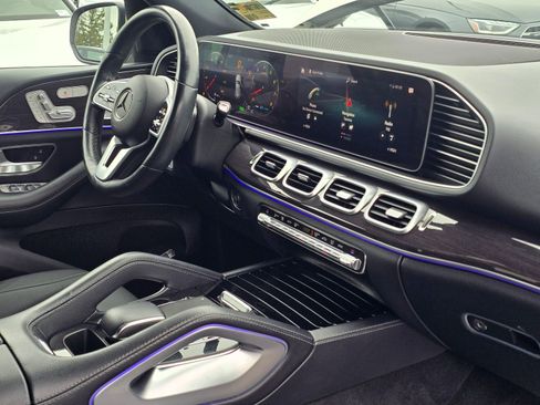 Used 2020 Mercedes-Benz GLE 450 4MATIC image 28