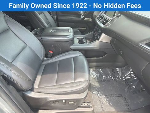 Used 2024 Chevrolet Tahoe LT RWD image 13