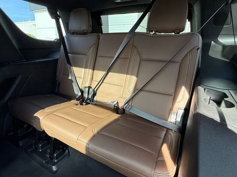 Used 2023 Chevrolet Tahoe High Country image 22