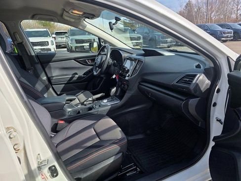 Used 2019 Subaru Crosstrek 2.0i Premium image 11