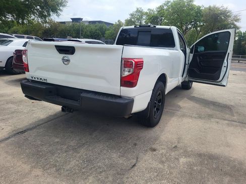 Used 2019 Nissan Titan S RWD image 27