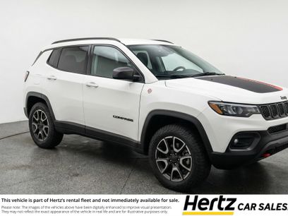 Used 2025 Jeep Compass Trailhawk