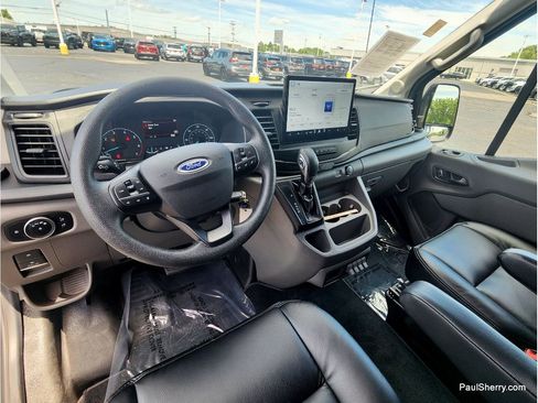 Used 2022 Ford Transit 250 Medium Roof w/ Upfitter Package RWD image 2