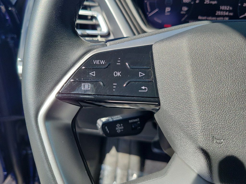 Used 2023 Audi Q4 e-tron Premium Plus w/ Premium Plus RWD image 32