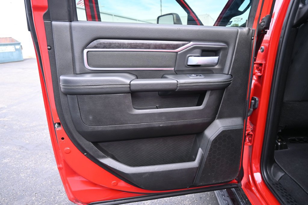 Used 2024 RAM 2500 Big Horn w/ Night Edition AWD/4WD image 23