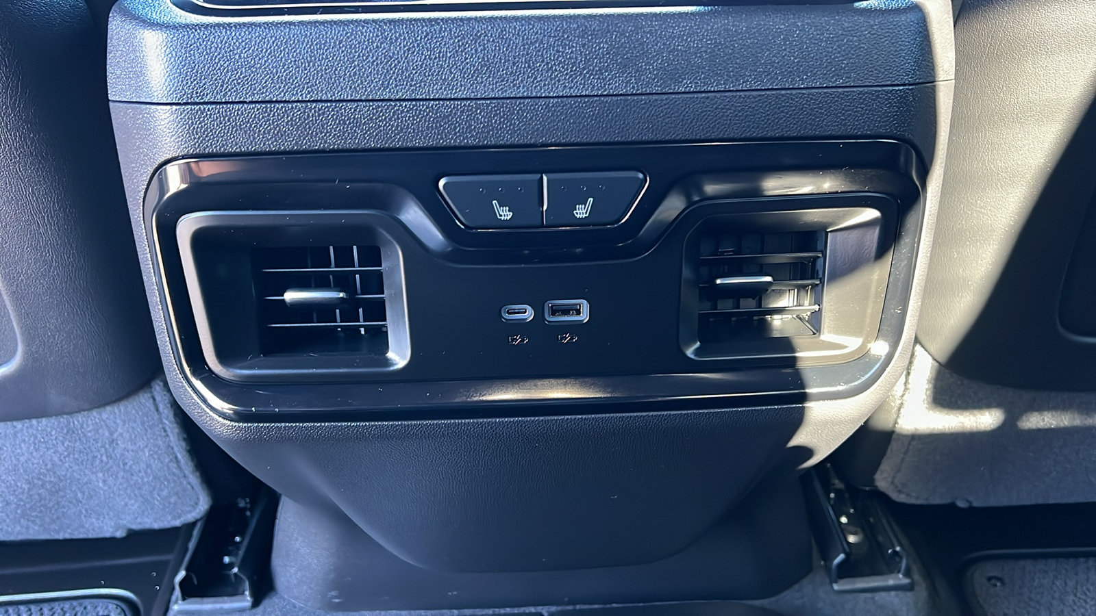 Used 2025 GMC Sierra 1500 AT4X AWD/4WD image 15