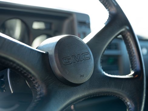 Used 1993 GMC Jimmy SLT image 44