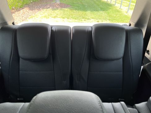 Certified 2022 Mercedes-Benz GLS 450 4MATIC image 33