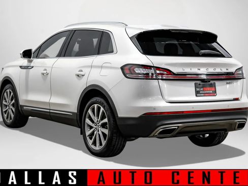 Used 2019 Lincoln Nautilus Select image 6