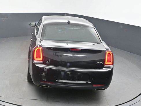 Used 2020 Chrysler 300 S w/ 300S Premium Group image 36