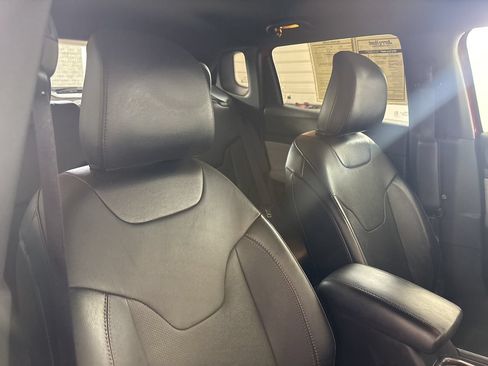 Used 2023 Jeep Compass Latitude AWD/4WD image 27