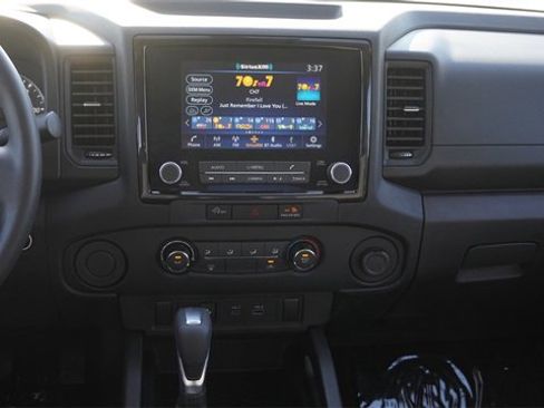 Used 2024 Nissan Frontier S w/ Technology Package image 15