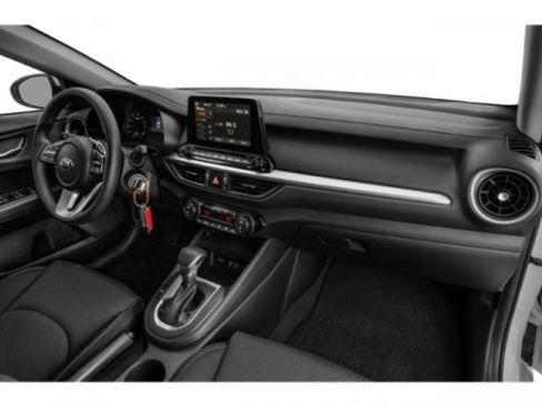 Used 2019 Kia Forte LXS image 18