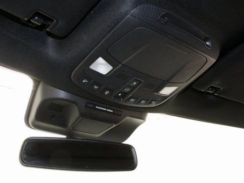 Used 2023 Ford Expedition Limited image 23