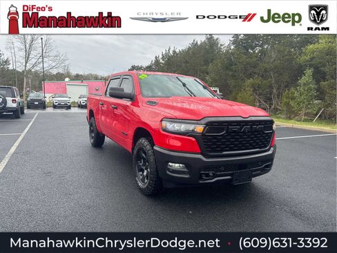 Certified 2025 RAM 1500 Warlock AWD/4WD image 1