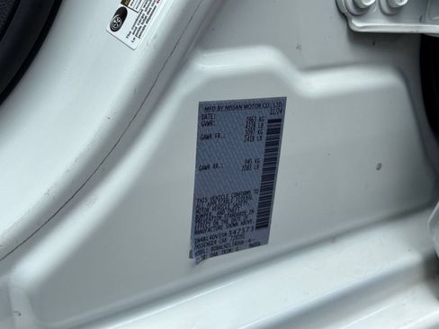 Used 2025 Nissan Altima 2.5 SV FWD image 24