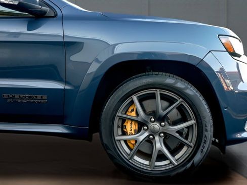 Used 2020 Jeep Grand Cherokee Trackhawk AWD/4WD image 11