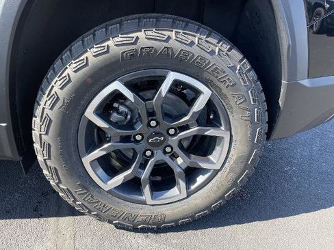 New 2026 Chevrolet Equinox ACTIV w/ Convenience Package III AWD/4WD image 28