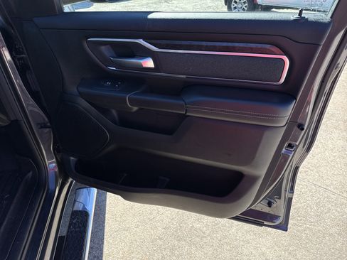 Used 2019 RAM 1500 Big Horn image 15