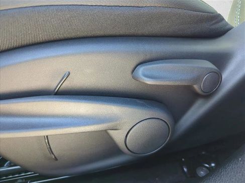 New 2026 Jeep Compass Latitude image 17