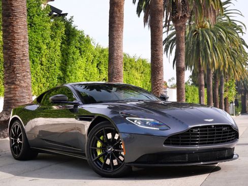 Used 2019 Aston Martin DB11 AMR image 1