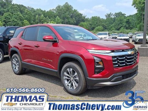 New 2026 Chevrolet Equinox LT w/ Convenience Package II image 1